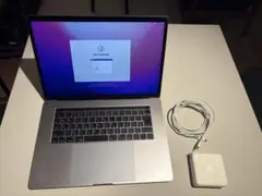 Apple MacBook Pro 2016年モデル　15インチ スペースグレー