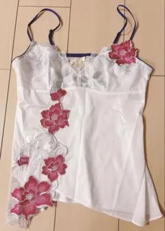 7日22時まで値下げ 美品 salute サルート 86G キャミソール