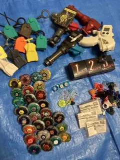 メタルファイトベイブレード　ベイ28個ほか　まとめ売り　ハイブリッドウィール