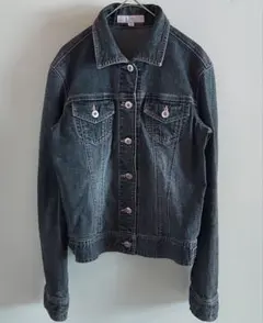 Item thumbnail for item 50cb50eb-f291-44f6-8537-7d3d195341d3