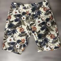 【 SALE】ユナイテッドアローズ　花柄ショートパンツ　M