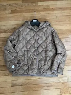 Item thumbnail for item cb3de3fd-8d70-4549-ae18-3616fd8c8023