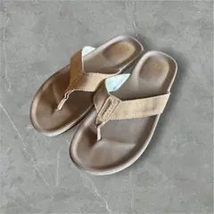 UGG トングサンダル 27cm ベージュのサムネイル