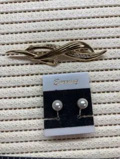 ブローチとパールピアス　アクセサリーセット