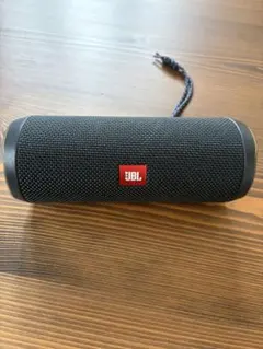 JBL FLIP4 ワイヤレススピーカー 本体のサムネイル