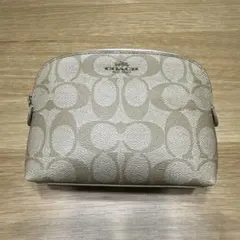 Coach ベージュ ロゴ入り ポーチ 中型