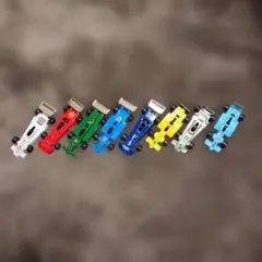 ミニカー8台