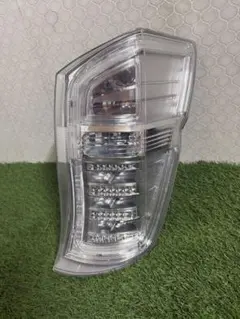 ホンダ　ステップワゴン　スパーダ RK5 右　　　テールランプ　 動作確認済みのサムネイル