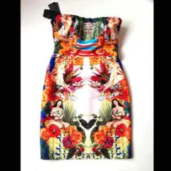 値下げ❣️PINKO 個性的なタイトワンピース