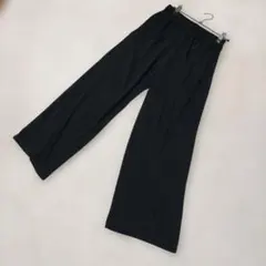 ユニクロ黒 ワイドパンツ ウエスト総ゴム両サイドポケット付きSサイズ