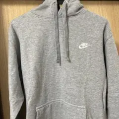 Nikeフード付き裏起毛パーカー