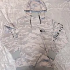 QUIKSILVER クイックシルバー パーカー カモフラ柄 M