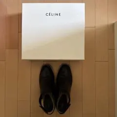 CÉLINE サイドゴアブーツ 黒 レザー ヒール10cmのサムネイル