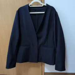 grove ノーカラージャケット