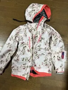 スノーボードウェアセット（花柄ジャケット・ピンクパンツ）リップサービス