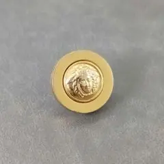 超希少　Y2K　VERSACE　ヴィンテージ　メデューサ　ブローチ 超希少 Y2K VERSACE ヴィンテージ メデューサ ブローチ - メルカリ