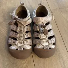 KEEN　サンダル　スモーキーベアのサムネイル