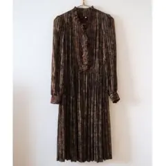 古着 昭和レトロ 茶ブラウン 美彩な花柄 フリル 大人ロングワンピース M