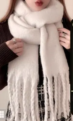 【新品】GRL／起毛フェイクウールフリンジボリュームマフラー(fo1250)のサムネイル