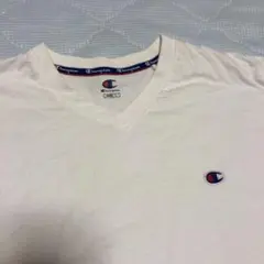 Champion ホワイト Vネック Tシャツ