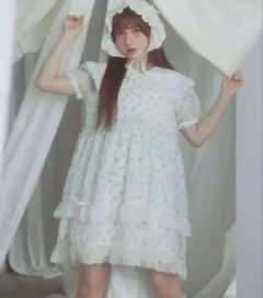 早瀬ノエル コラボ airy petit flowerミニワンピース