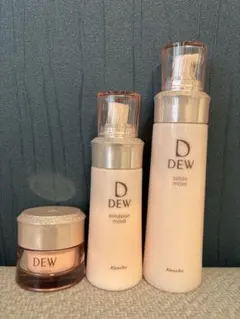 値下げ！Dew スキンケアセット (エマルジョン・ローション・クリーム)のサムネイル