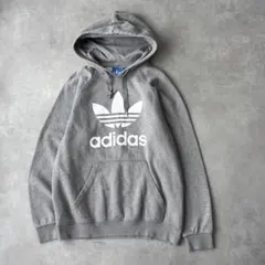 16350 アディダス デカロゴ プリント プルオーバー パーカー
