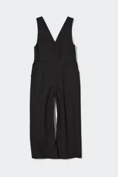 オールインワン　黒　ブラック　サロペット　Ｖネック