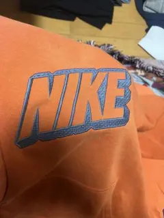 00s ナイキ 刺繍ロゴ フーディー