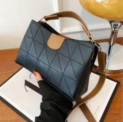 ハンドバッグ ショルダーバッグ 斜め掛け ブラック 黒茶　2WAY