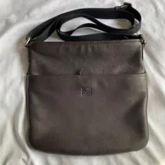 LOEWE アナグラム レザー カメラバッグ ショルダー ブラウン