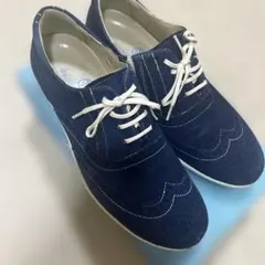 Item thumbnail for item 2ee50de1-5e3b-4aba-be53-9caf04b9766d