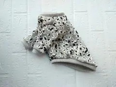 犬服ハンドメイド　長袖トレーナー　パンダひょう　Ｍ