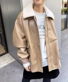 Spick & Span　ジップアップブルゾン　ボア襟 オーバーサイズジャケット