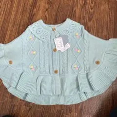 バースデイ　futafuta ニットポンチョ　70-80cm