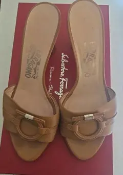Salvatore Ferragamo ミュール サンダルのサムネイル