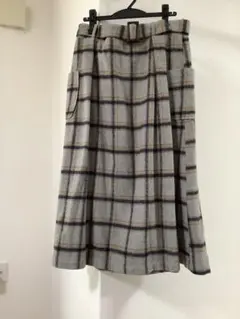 ベルト付き　グレー系フラノチェックロングスカート　LL