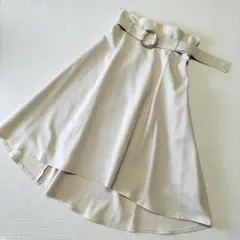 salire サリア フレア　ベルトスカート 日本製のサムネイル