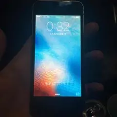 au iPhone5s 32GBスペースグレイ