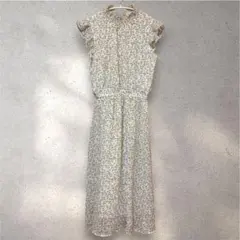 continuer de NICE CLAUP 花柄フリル袖ワンピース