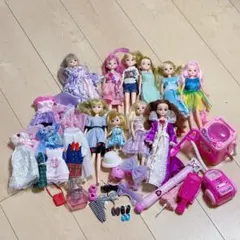 【まとめ売り】リカちゃん　人形＋衣装＋アクセサリー＋小物