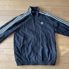 adidas ブラック ストライプジャケット Ｍ