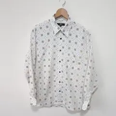 幾何学模様　 長袖シャツ　レトロ　カジュアル