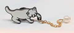 猫　ネコ　ねこ　キャット　パール　ピンブローチ　ピンズ　PINS　バッジ