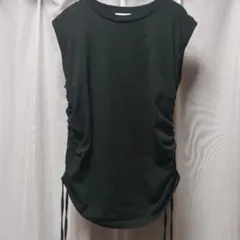 LOWRYS FARM 、ブラック、 ノースリーブ、トップス、インナー