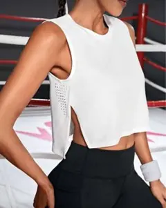 ホワイト クロップドタンクトップ