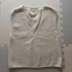 UNIQLO Vネックニットベスト S クリーム