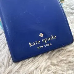 kate spadeケイトスペード 二つ折り財布 ブルー×ストライプ柄 レザー製