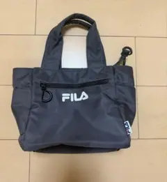 FILA ミニトート　ファスナーあり　濃グレーのサムネイル