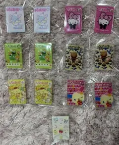 サンリオ　いちご新聞　2000-2020s アクリルクリップ　13点